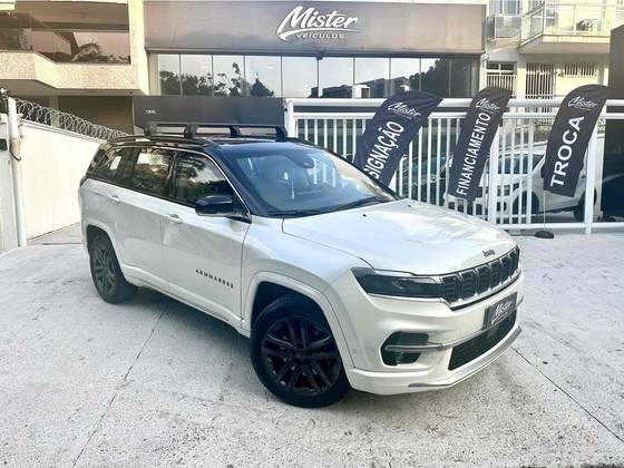 JEEP COMMANDER 2.0 HURRICANE 4 TURBO GASOLINA OVERLAND AT9